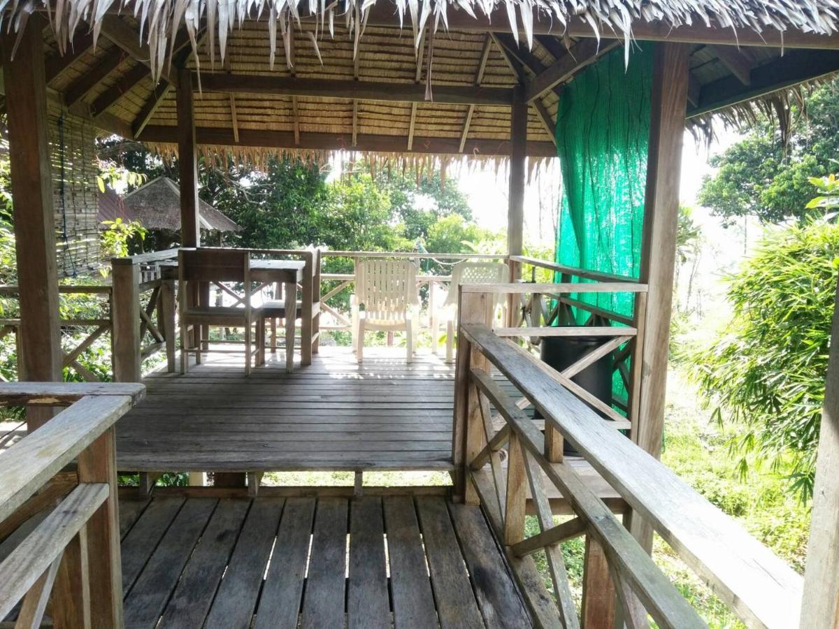 Jansom Bungalow 2 Koh Phayam Exterior foto
